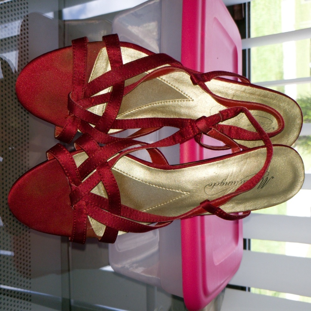 Shoes - Picture 6 of 6